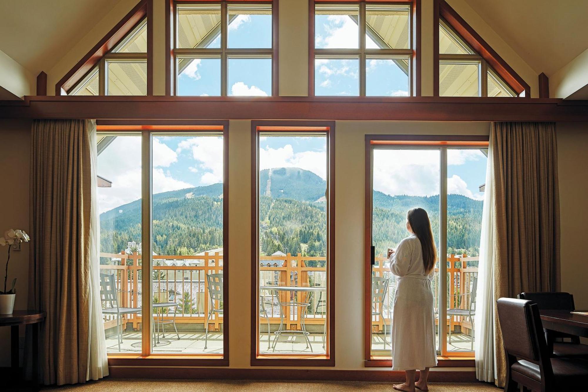 Pan Pacific Whistler Village Centre Exterior foto