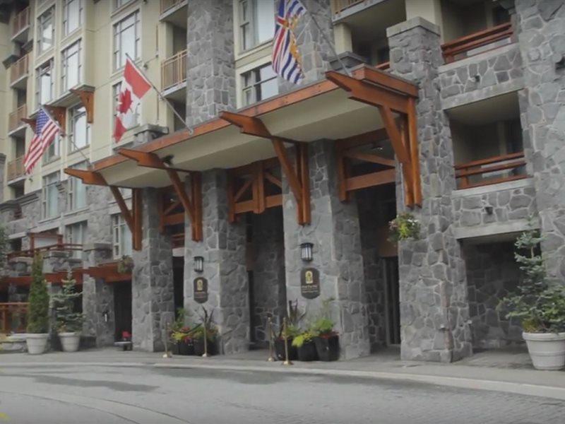 Pan Pacific Whistler Village Centre Exterior foto